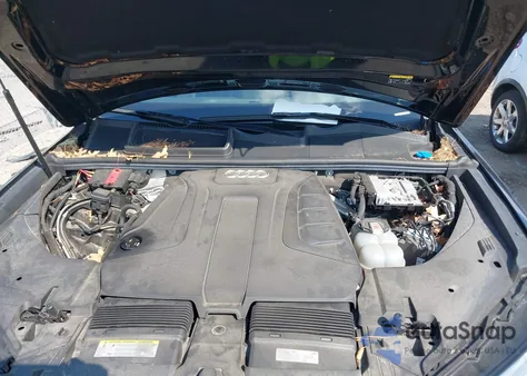 2019 Audi Q7 45 Premium from USA, damaged, VIN WA1LHAF71KD017136